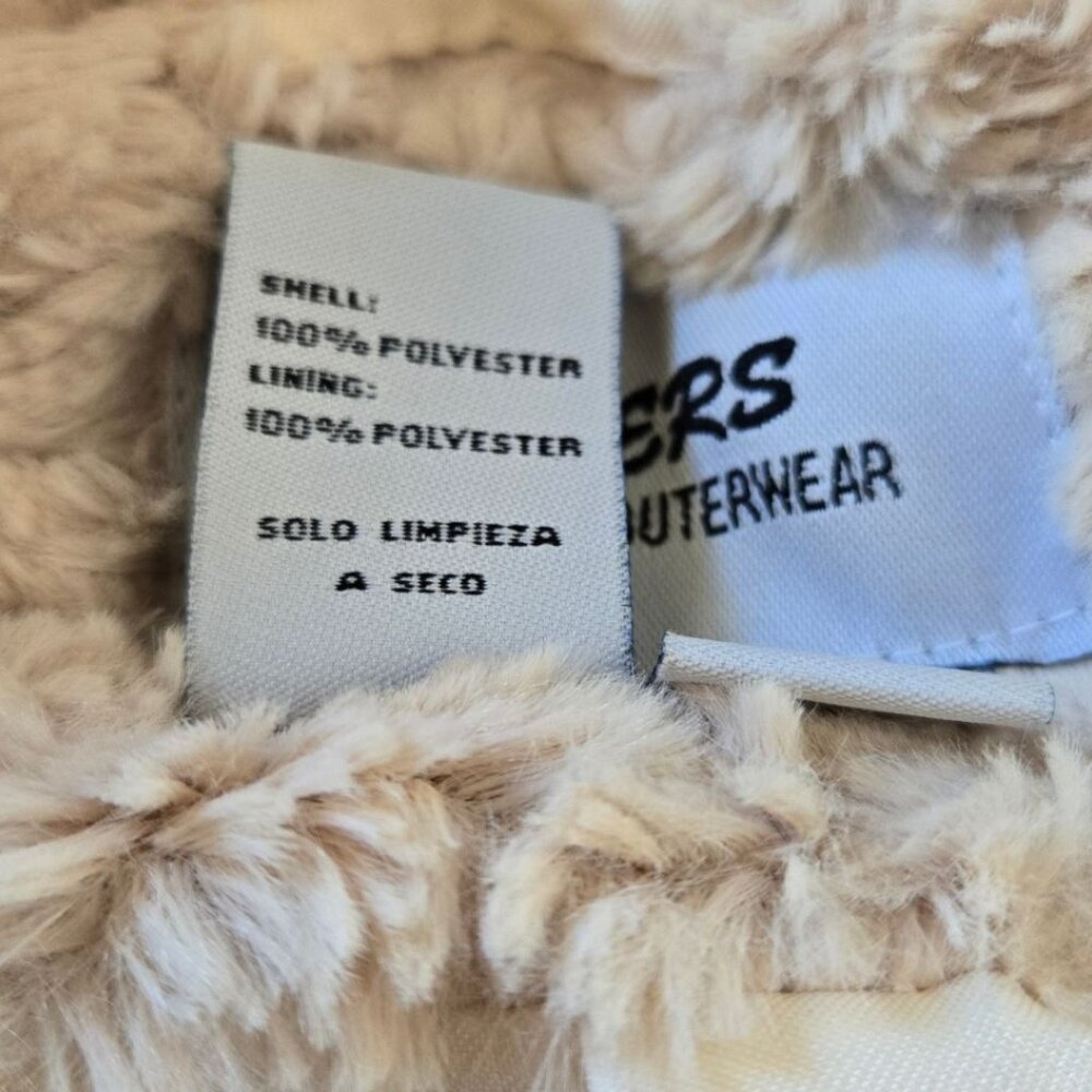 Sisters Outerwear Ivory Faux Fur Jacket Medium Belt & Rose Accent - Picture 7 of 7